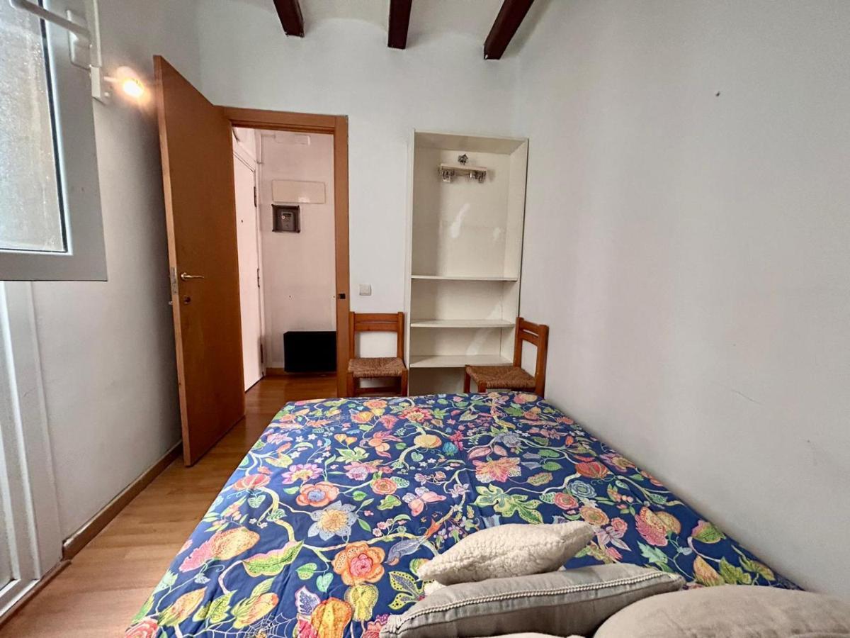 Apartamento Tranquilo Y Del Barrio Apartment Barcelona Exterior foto